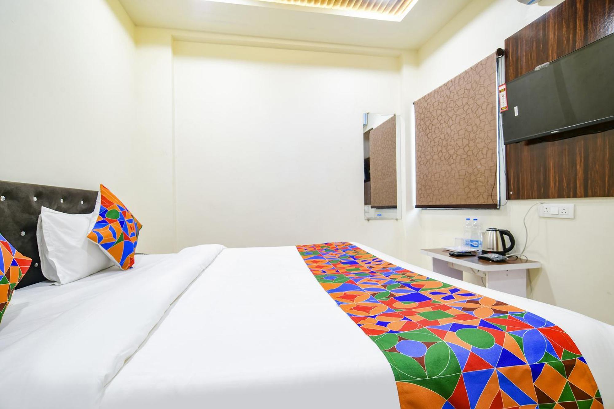 Fabhotel Crown Park Indore Eksteriør bilde