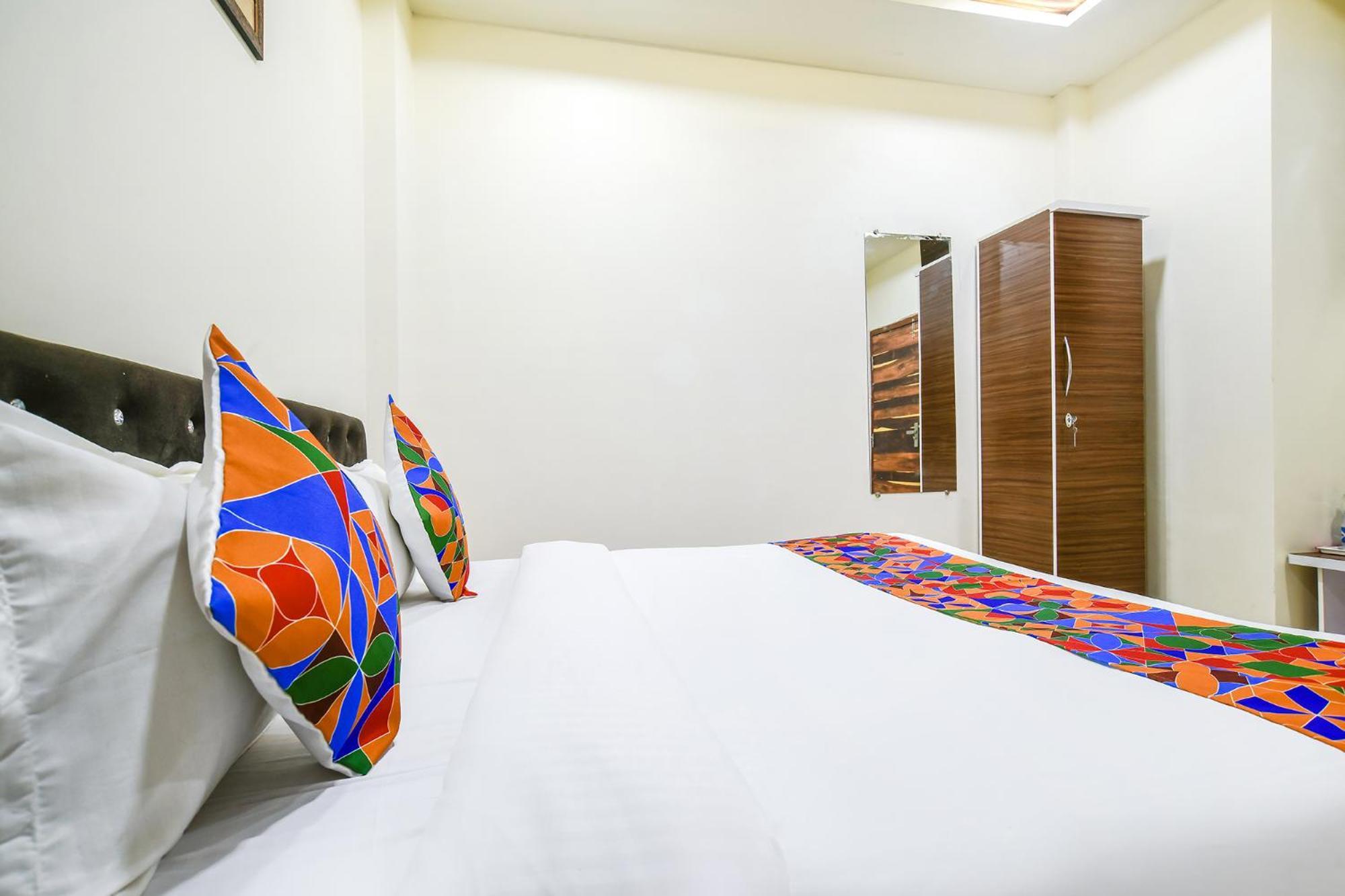 Fabhotel Crown Park Indore Eksteriør bilde