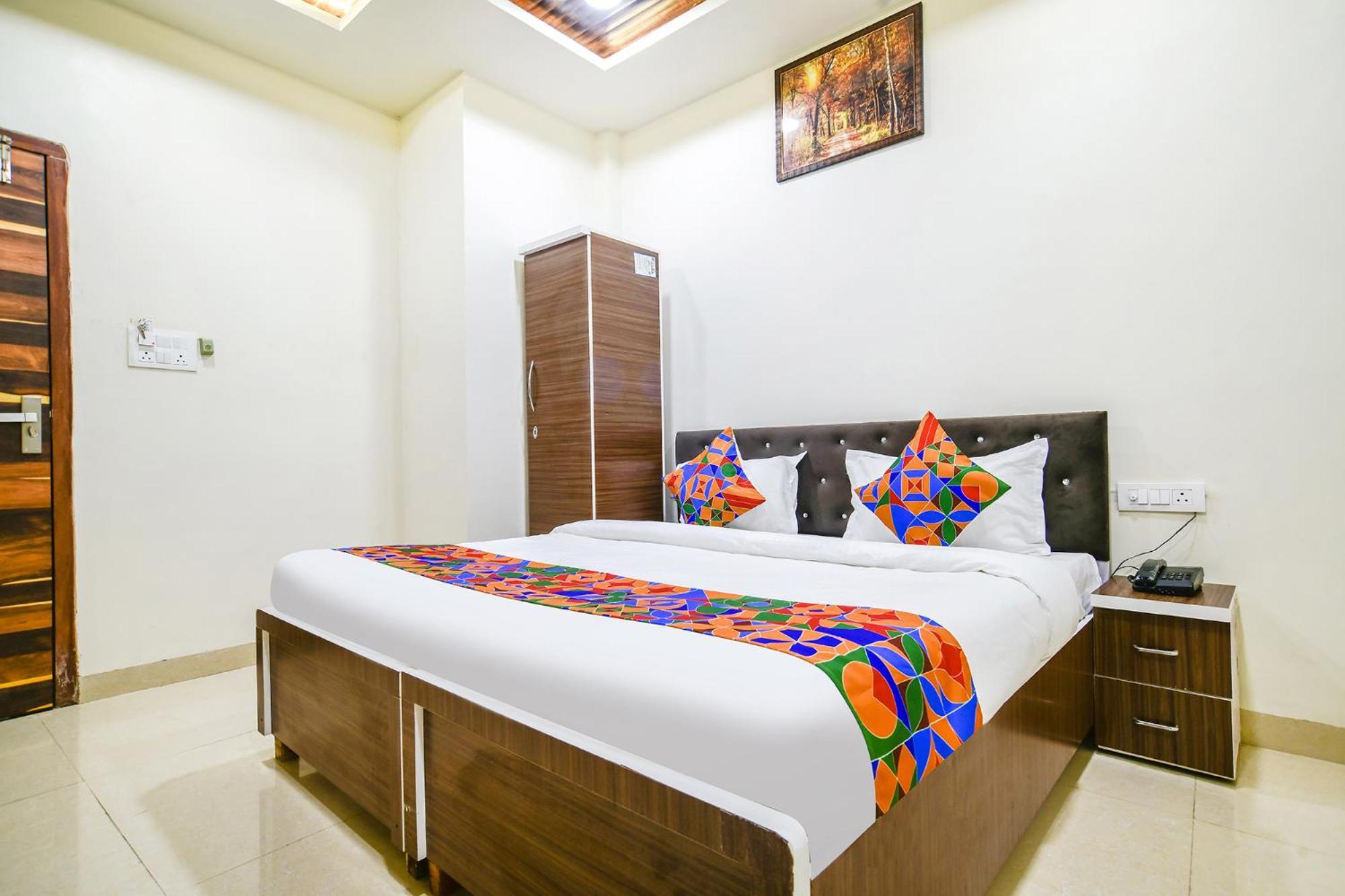 Fabhotel Crown Park Indore Eksteriør bilde